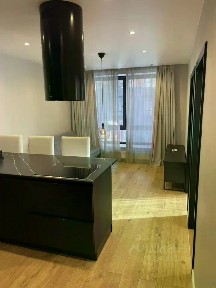 Продаются 2-комн. апартаменты, 53 м²