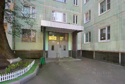 Москва, ЗАО, р-н Филевский парк, Филевский бул., 2
