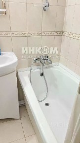 Продается 1/2 квартиры, 58,8/33,2/6 м²