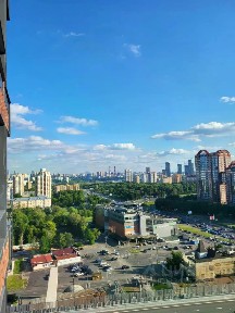 Продаются 1-комн. апартаменты, 43 м²