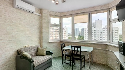 Продается 2-комн. квартира, 58,8 м²