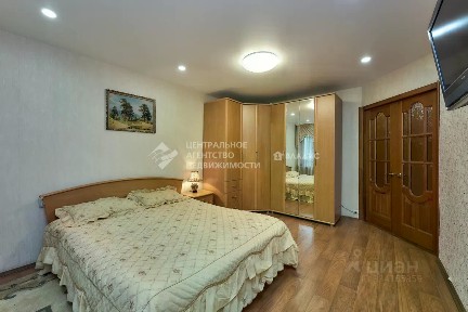 Продается 2-комн. квартира, 76,1 м²