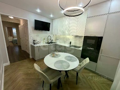 Продается 3-комн. квартира, 70,8 м²