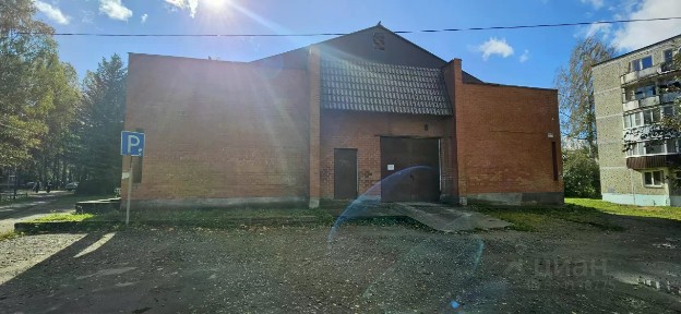 Продается здание, 628,9 м²
