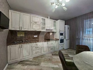 Продается 2-комн. квартира, 67 м²