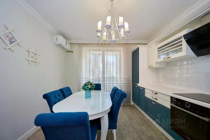 Продается 2-комн. квартира, 66,4 м²