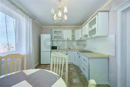 Продается 2-комн. квартира, 66,7 м²