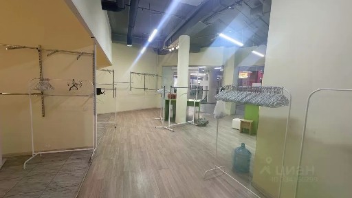 Продается торговая площадь, 89 м²