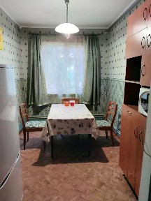 Сдается 2-этажный дом, 135 м²