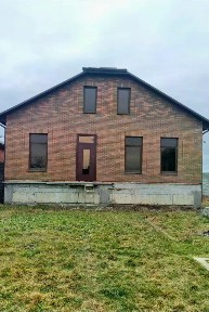 Продается 3-этажный дом, 200 м²