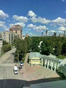 Продается 3-комн. квартира, 124 м²