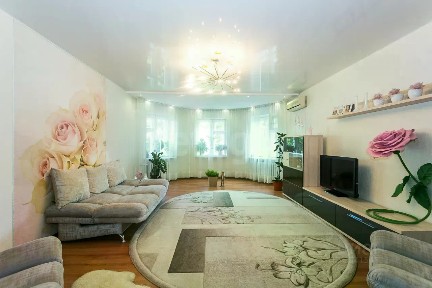 Продается 3-комн. квартира, 137,8 м²