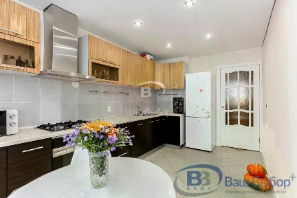 Продается 3-комн. квартира, 65 м²