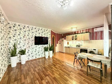 Продается 3-комн. квартира, 74 м²