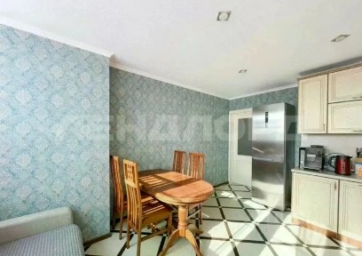 Продается 2-комн. квартира, 58,7 м²