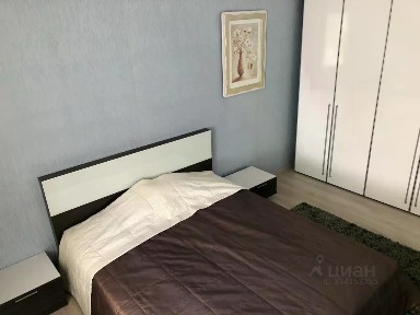 Продается 2-комн. квартира, 72 м²