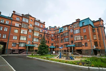 Продается 3-комн. квартира, 193 м²