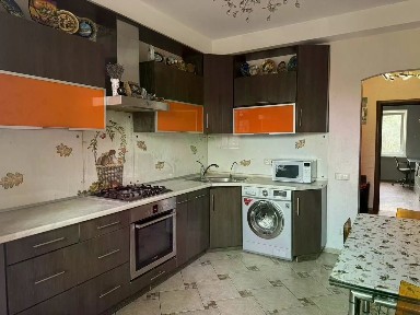 Продается 3-комн. квартира, 79 м²
