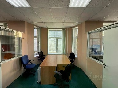 Продается 4-комн. квартира, 114,4 м²