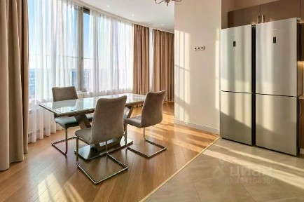 Сдается 4-комн. квартира, 150 м²