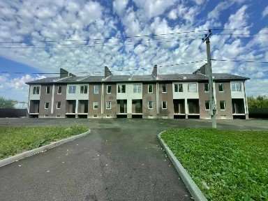 Продается 2-этажный таунхаус, 130 м²