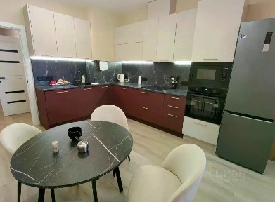 Сдается 3-комн. квартира, 115 м²