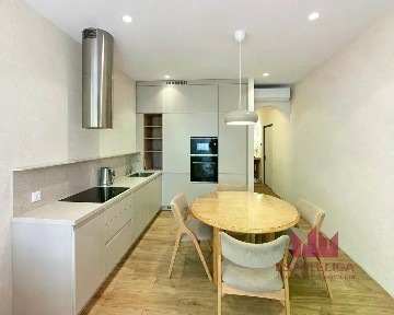 Сдается 4-комн. квартира, 104 м²