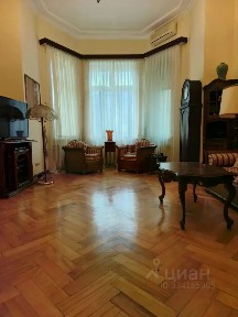 Сдается 4-комн. квартира, 130 м²