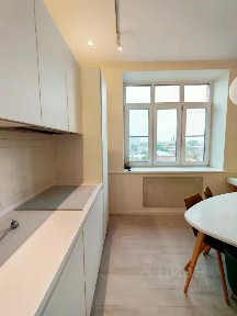 Сдается 2-комн. квартира, 77 м²