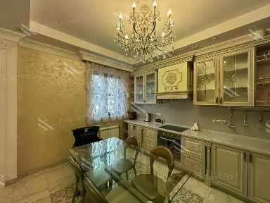 Сдается 3-комн. квартира, 116 м²