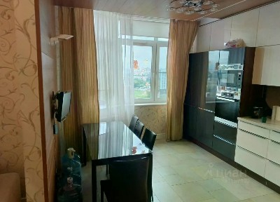 Сдается 3-комн. квартира, 131,5 м²