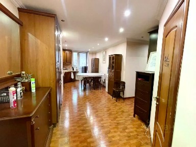 Продается 3-комн. квартира, 97 м²