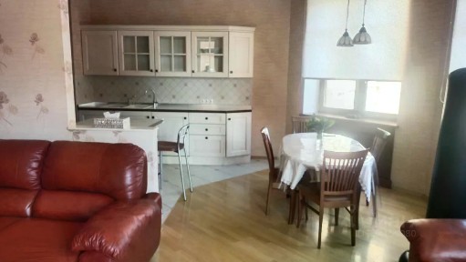 Сдается 3-комн. квартира, 120 м²