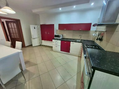 Сдается 3-комн. квартира, 101 м²