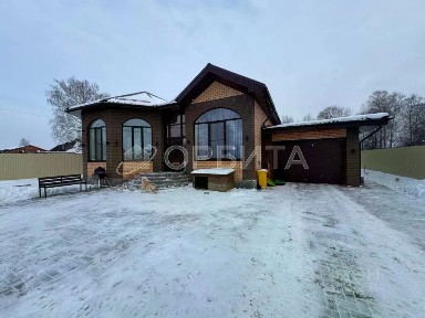 Продается дом, 180 м²