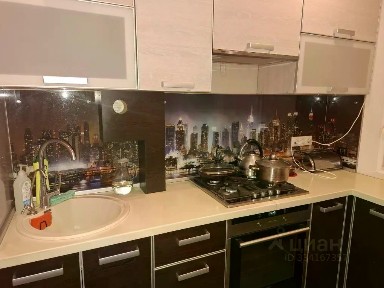 Продается 3-комн. квартира, 60,4 м²