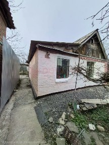 Ростовская область, Ростов-на-Дону, р-н Октябрьский, мкр. Каменка, ул. Витебская, 20
