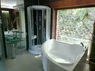 Продается 2-этажный дом, 156,4 м²