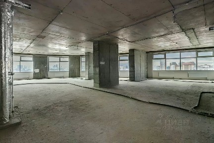 Продается 3-комн. квартира, 167 м²