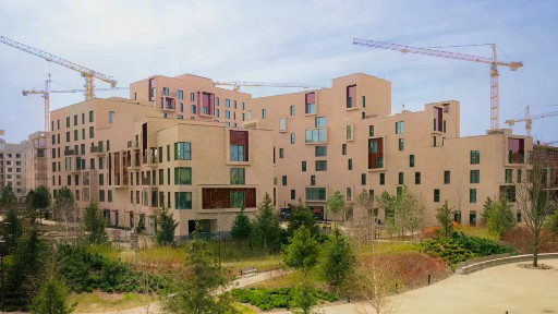 Продается 2-комн. квартира, 65,1 м²