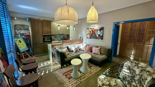 Продаются 2-комн. апартаменты, 61,2 м²