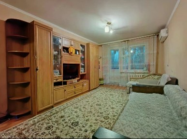 Продается 2-комн. квартира, 55 м²