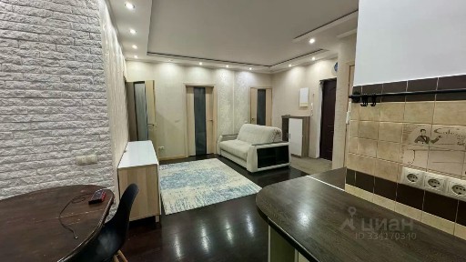 Сдается 2-комн. квартира, 65 м²