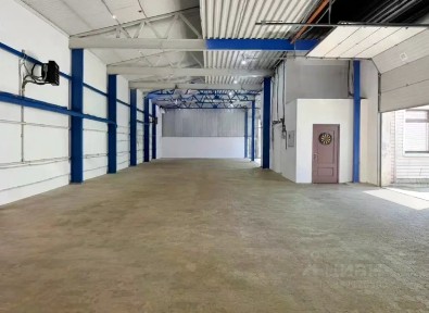 Сдается помещение свободного назначения, 1 200 м²