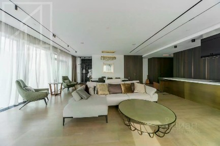 Сдаются 3-комн. апартаменты, 236 м²