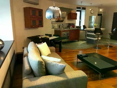 Сдается 2-комн. квартира, 76 м²