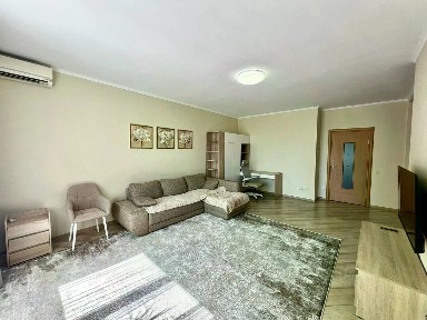 Сдается 1-комн. квартира, 54 м²