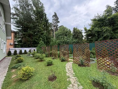 Продается 2-этажный дом, 228 м²