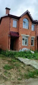 Продается 3-этажный таунхаус, 130 м²