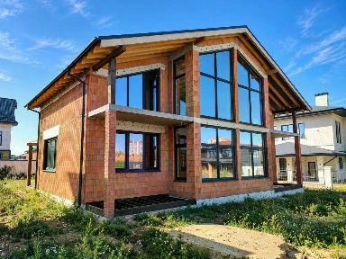 Продается 2-этажный дом, 212 м²